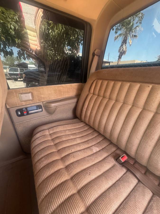 Chevy-3500-1994-black-15