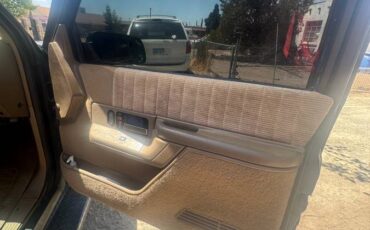 Chevy-3500-1994-black-6