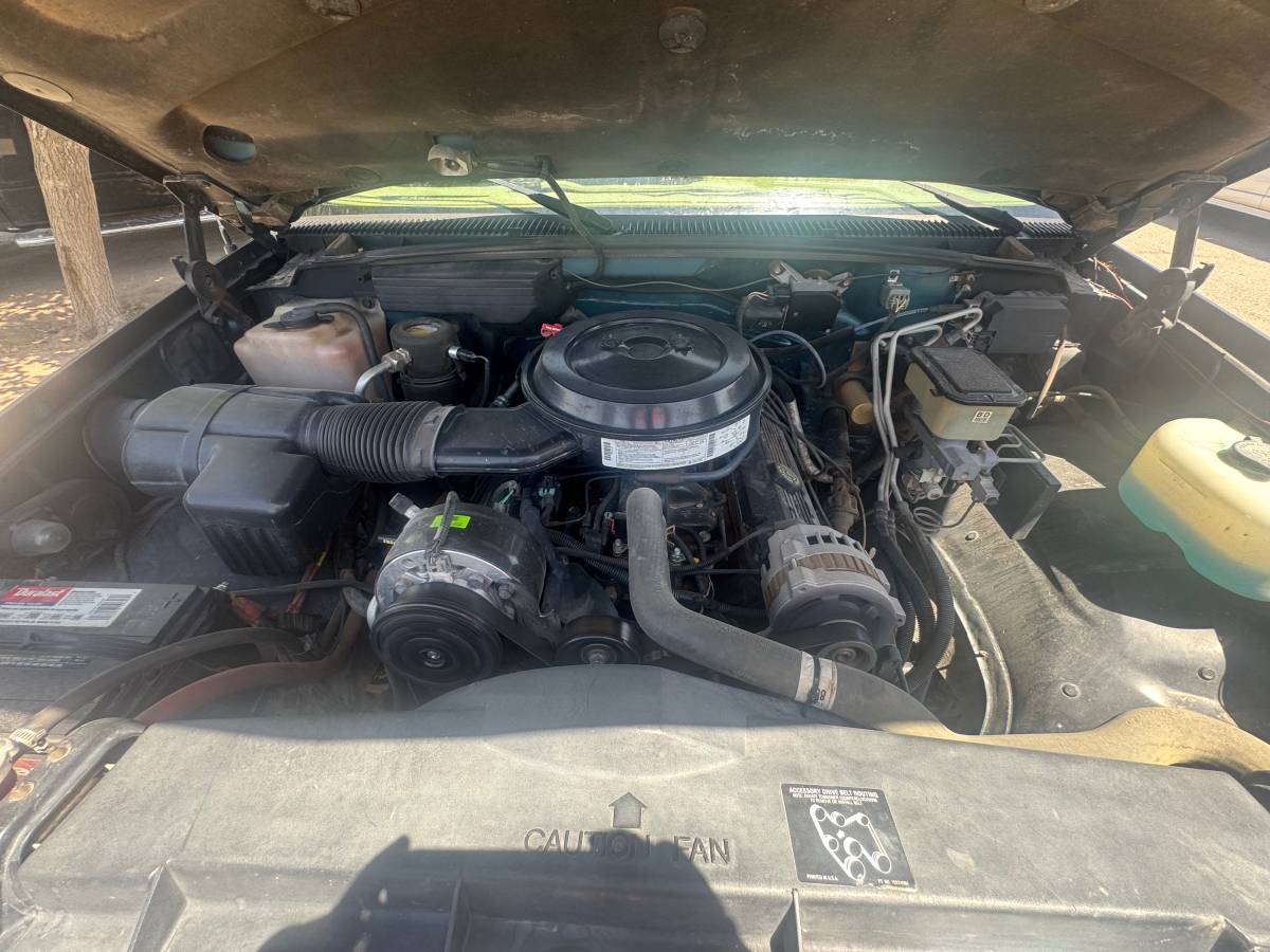 Chevy-3500-1994-black-7