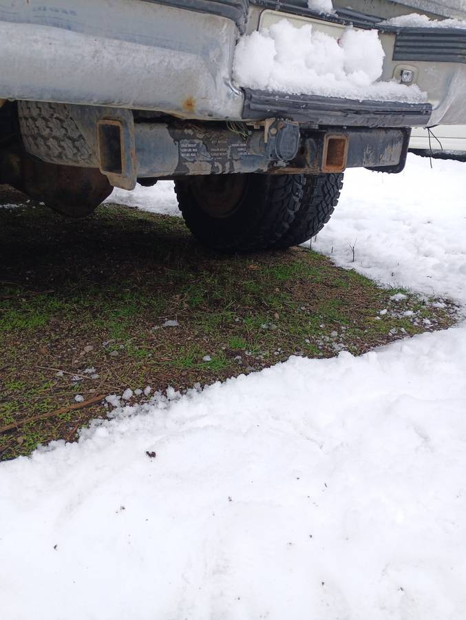 Chevy-400-diesel-1994-white-19