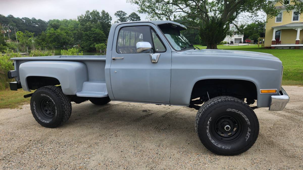 Chevy-4x4-squarebody-1987-grey-5