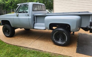 Chevy-4x4-squarebody-1987-grey-6