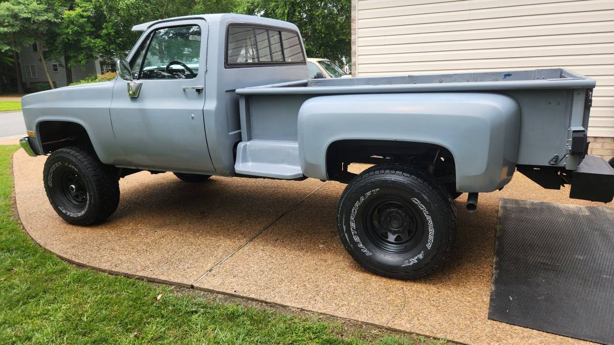 Chevy-4x4-squarebody-1987-grey-6