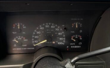 Chevy-astro-1995-white-6