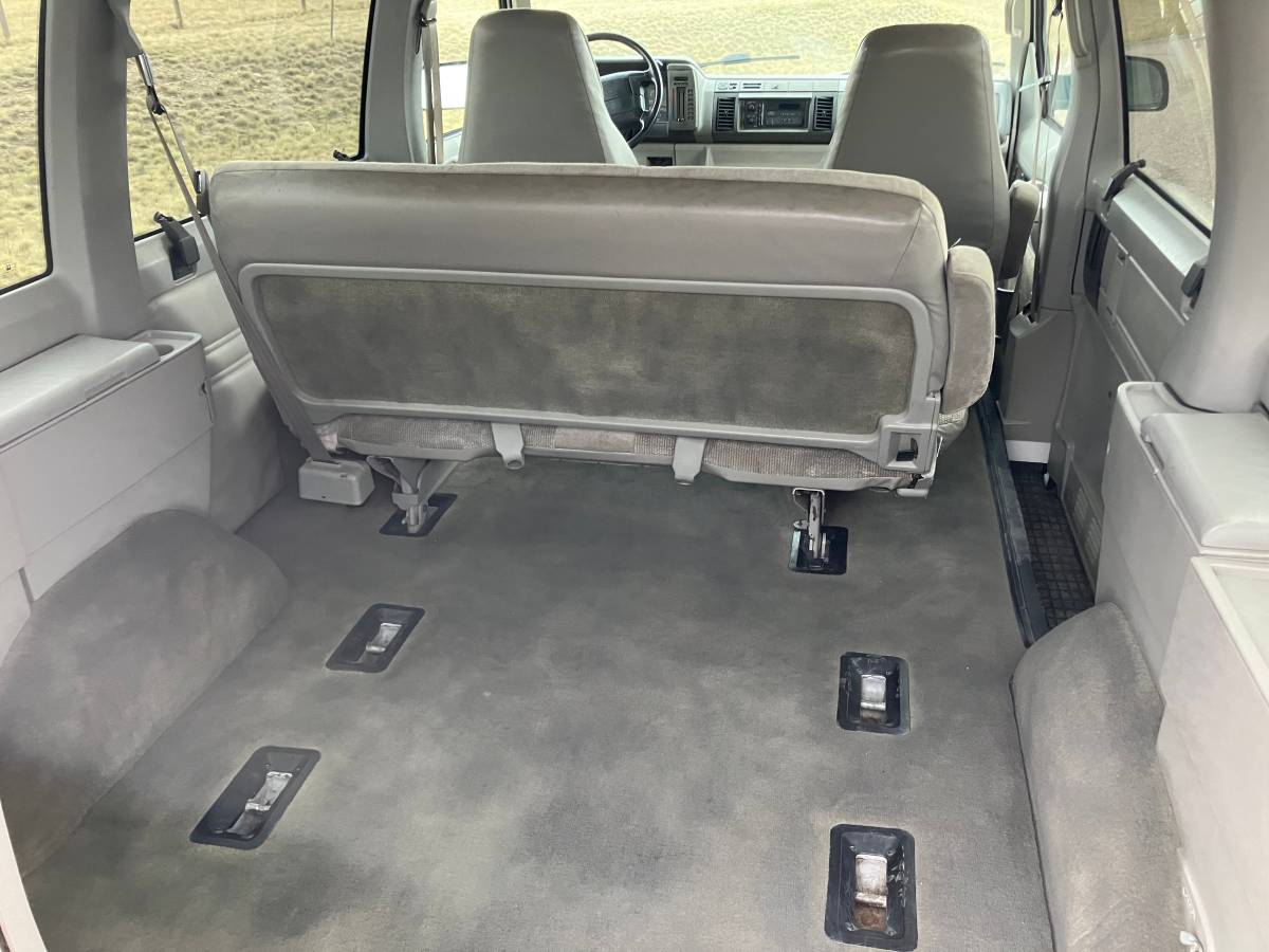 Chevy-astro-ext-1994-11