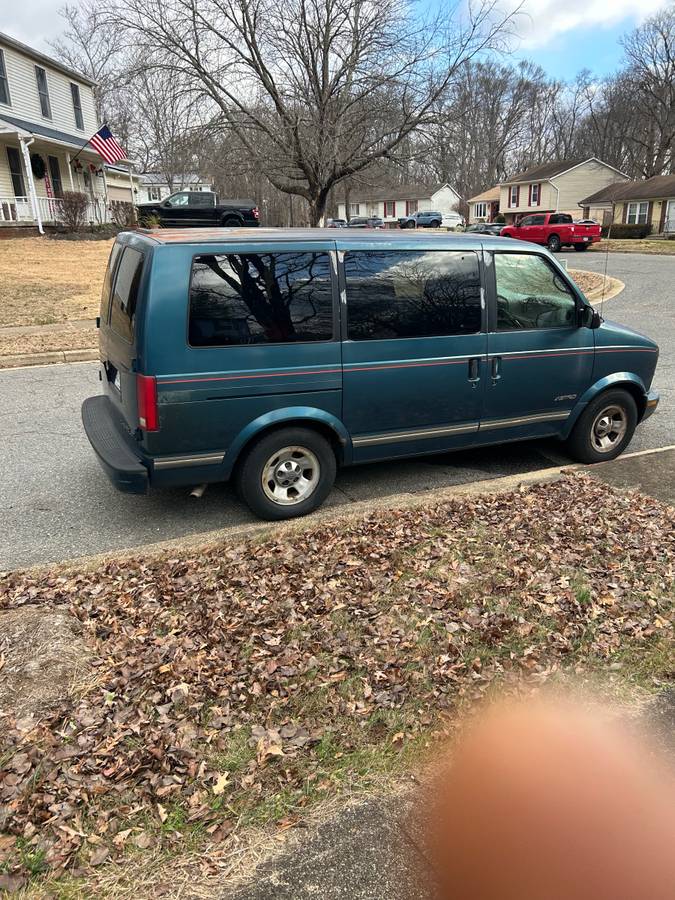Chevy-astro-van-1996-2