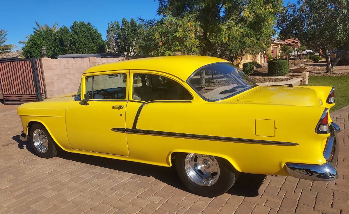 Chevy-bel-air-1955-yellow-1