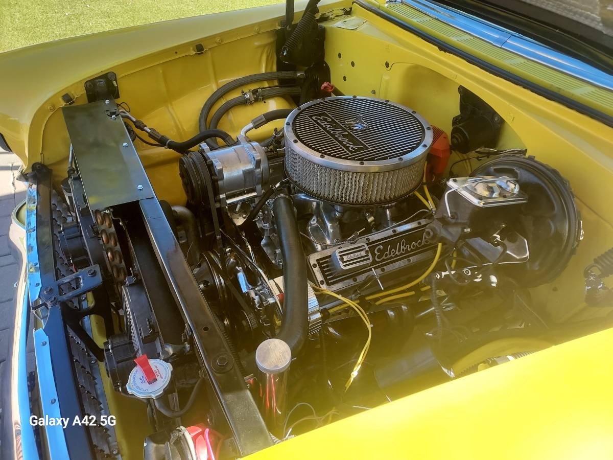 Chevy-bel-air-1955-yellow-11