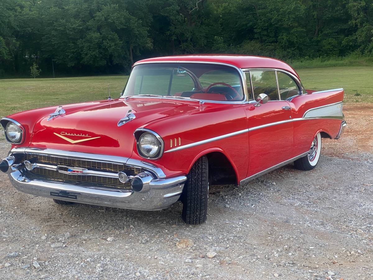 Chevy-bel-air-1957-red-2