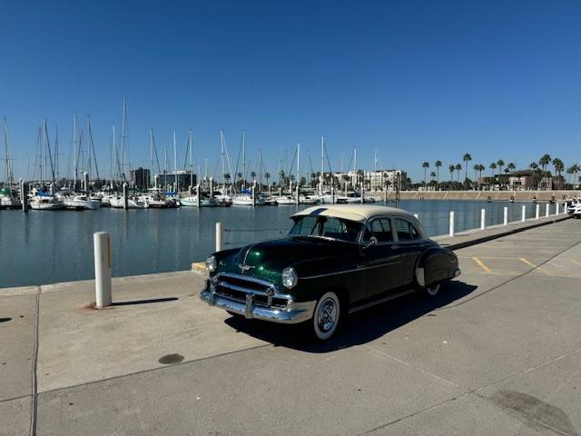 Chevy-bel-air-deluxe-1950-green