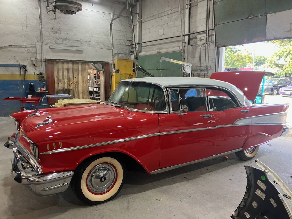 Chevy-belair-1957-red-10