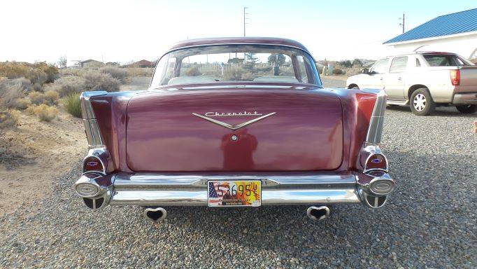Chevy-belair-1957-red-9
