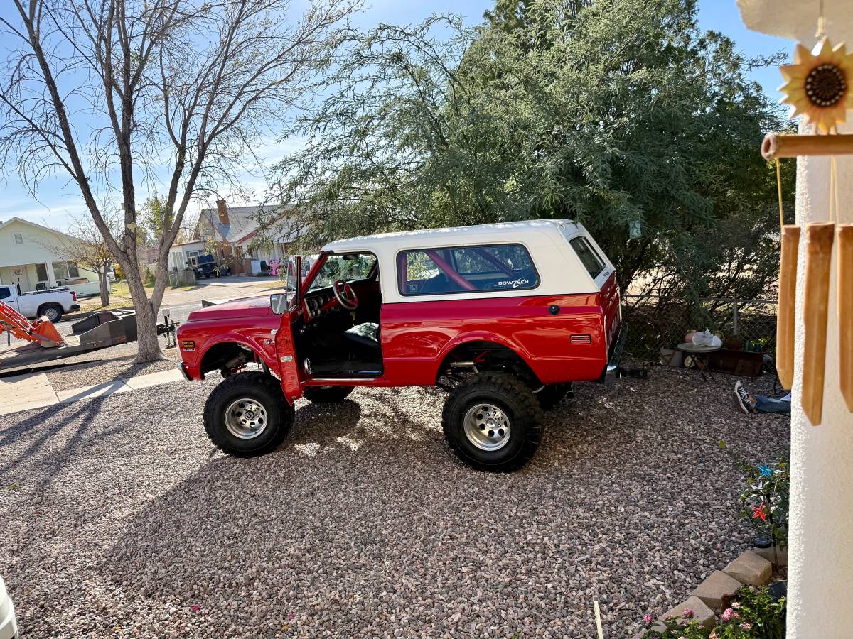 Chevy-blazer-1972-red-13