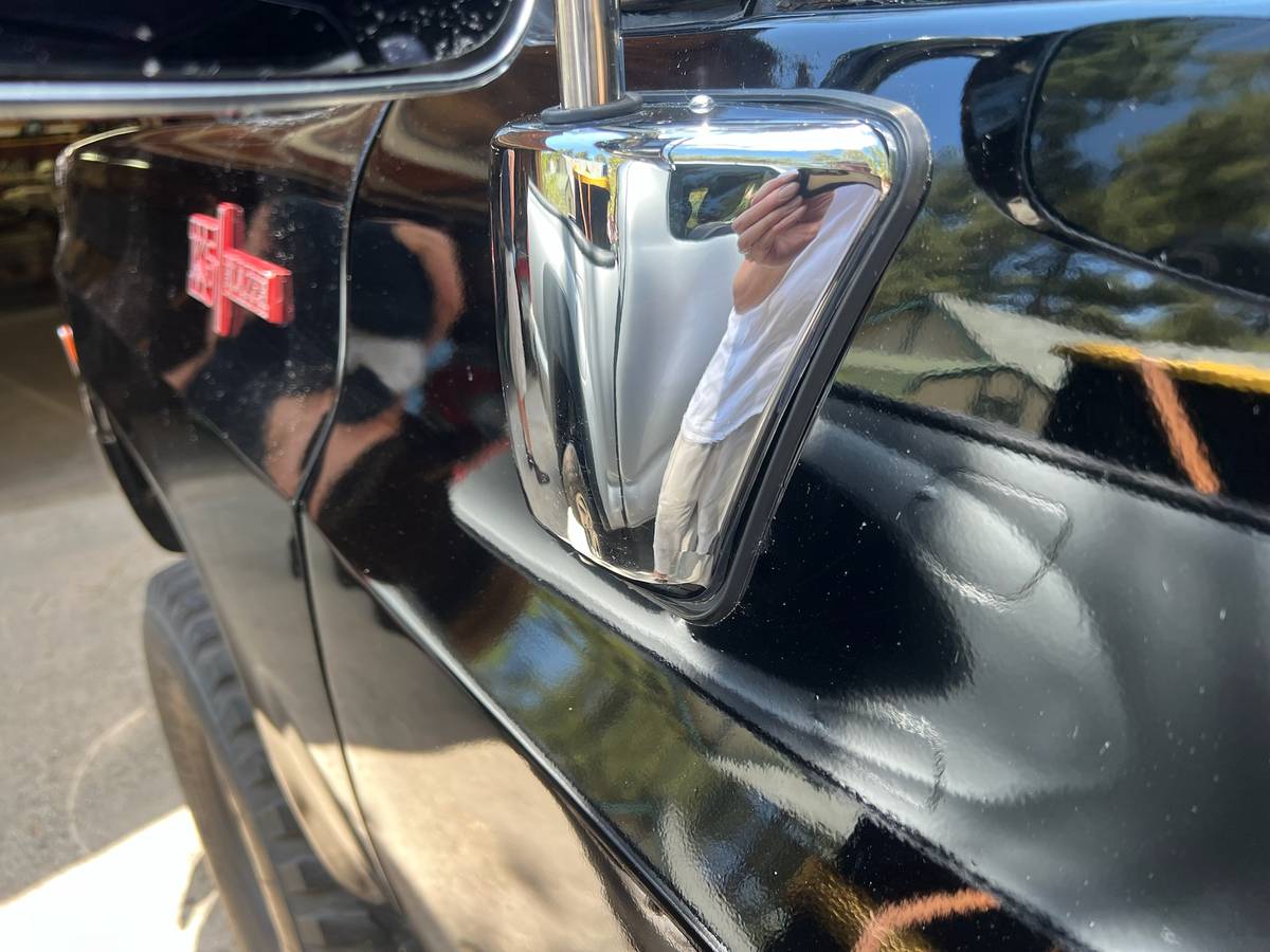 Chevy-blazer-1973-black-12