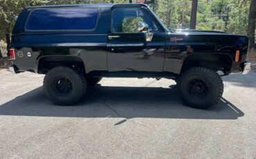 Chevy-blazer-1973-black-23