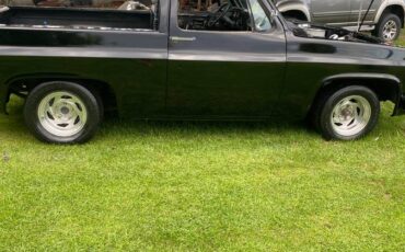 Chevy-blazer-1977-black-2