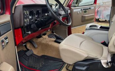 Chevy-blazer-1982-red-1
