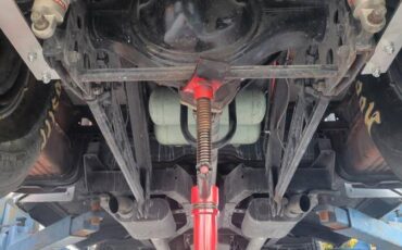 Chevy-c-10-1960-silver-1