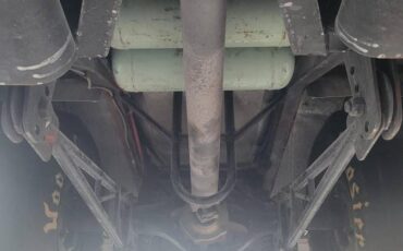 Chevy-c-10-1960-silver-3