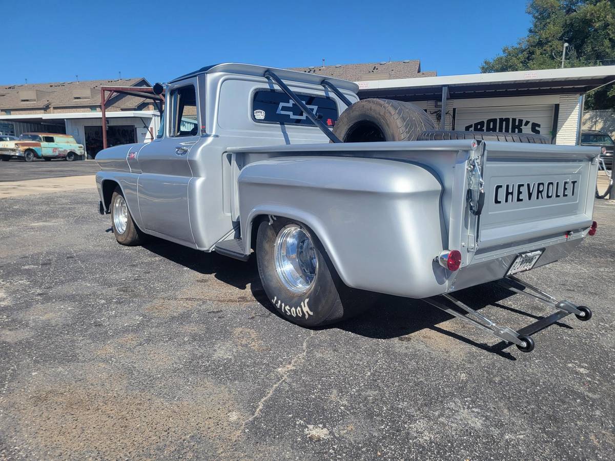 Chevy-c-10-1960-silver-6