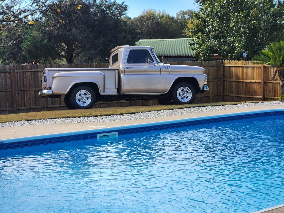 Chevy-c-10-1965-brown