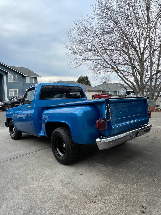 Chevy-c-10-1977-blue-2