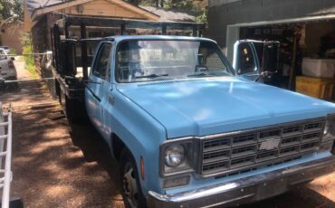 Chevy-c-30-1976-blue