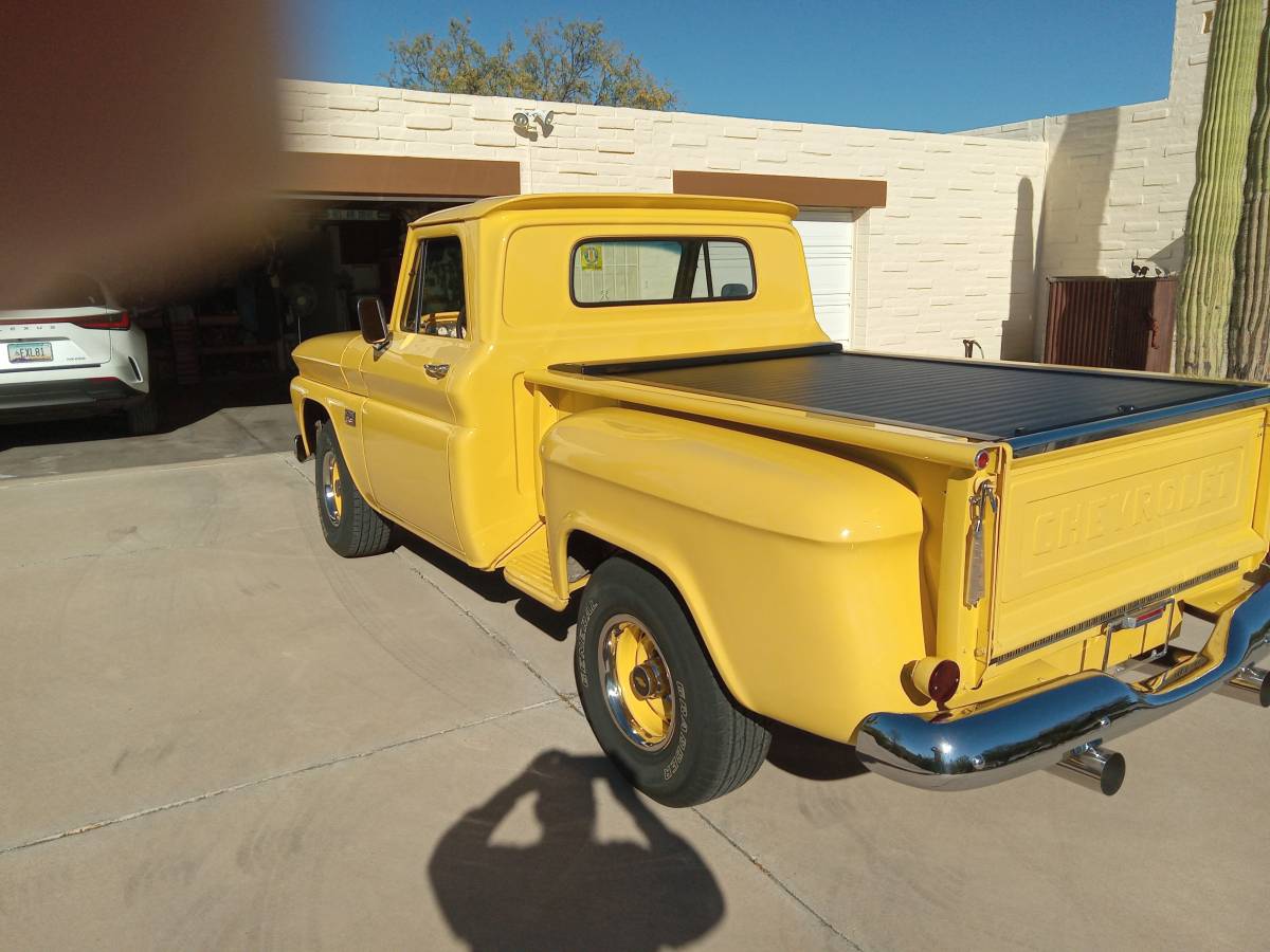 Chevy-c10-1966-yellow-1
