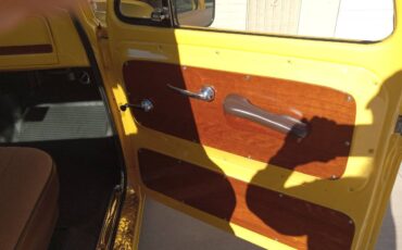 Chevy-c10-1966-yellow-10