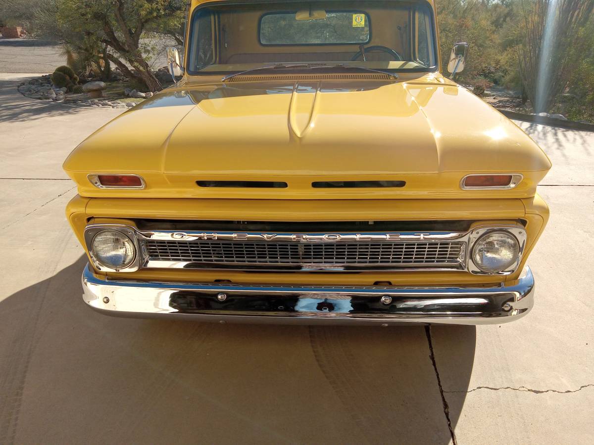 Chevy-c10-1966-yellow-2