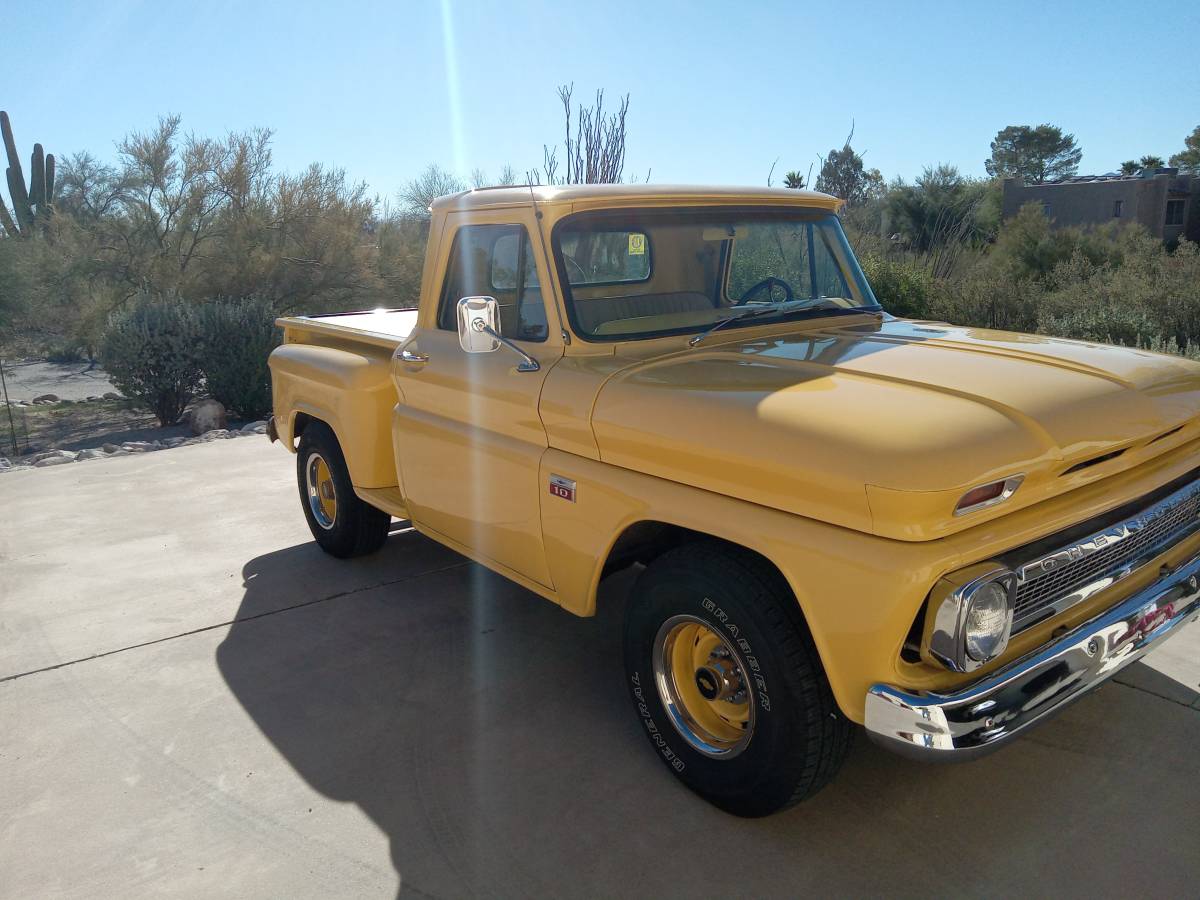 Chevy-c10-1966-yellow-4