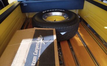 Chevy-c10-1966-yellow-8