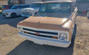 Chevy-c10-1967-custom-1