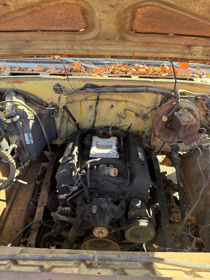 Chevy-c10-1973-silver-2