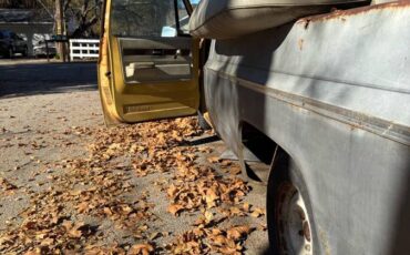 Chevy-c10-1973-silver-5