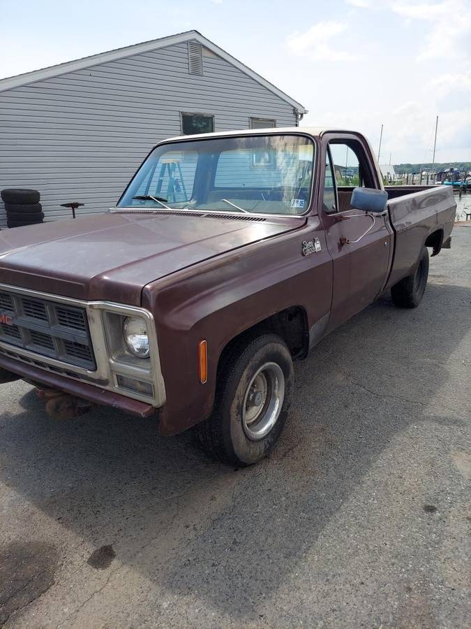 Chevy-c10-1979-brown-1