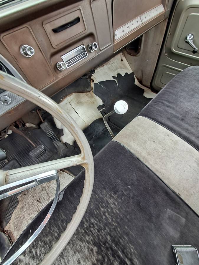 Chevy-c10-lwb-1966-black-8