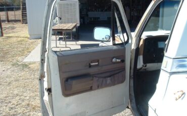 Chevy-c10-pickup-1974-custom