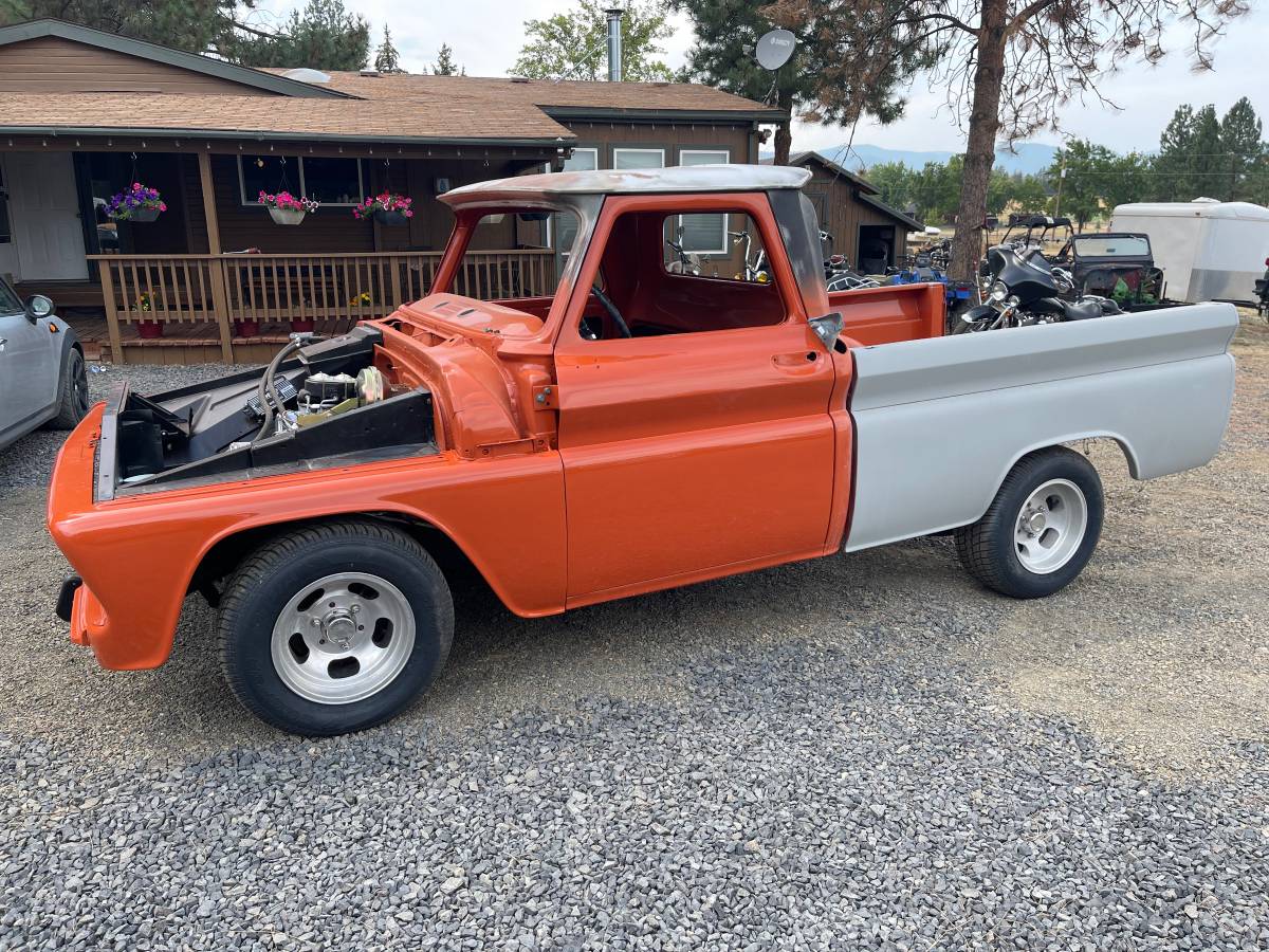 Chevy-c10-truck-1965-3