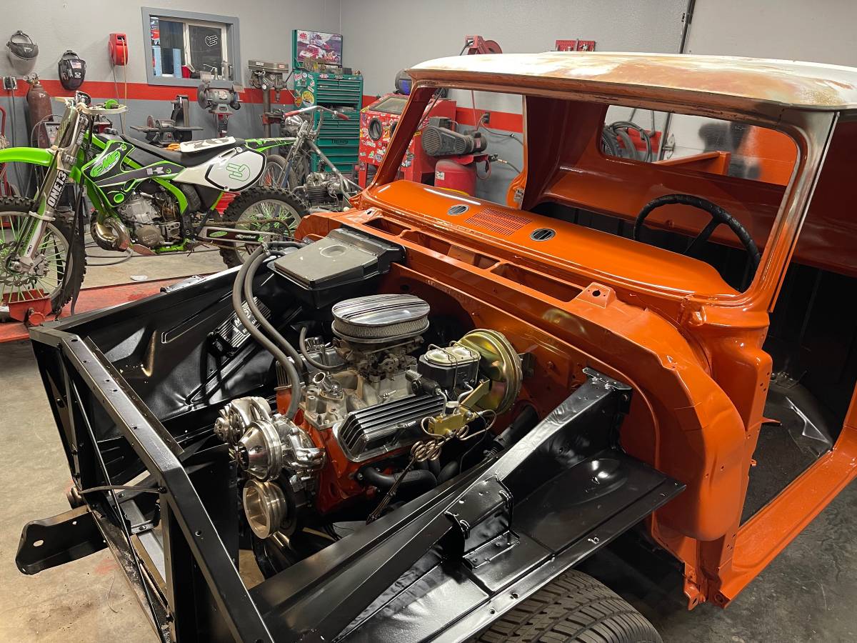 Chevy-c10-truck-1965-9