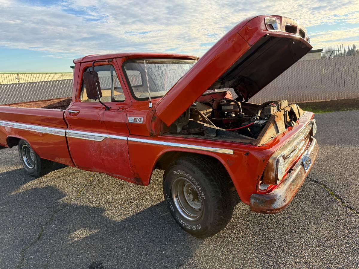 Chevy-c10-truck-1965-orange-1