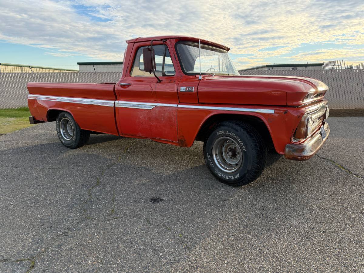 Chevy-c10-truck-1965-orange-4