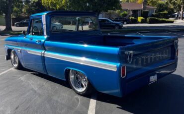 Chevy-c10-truck-1966-blue-9