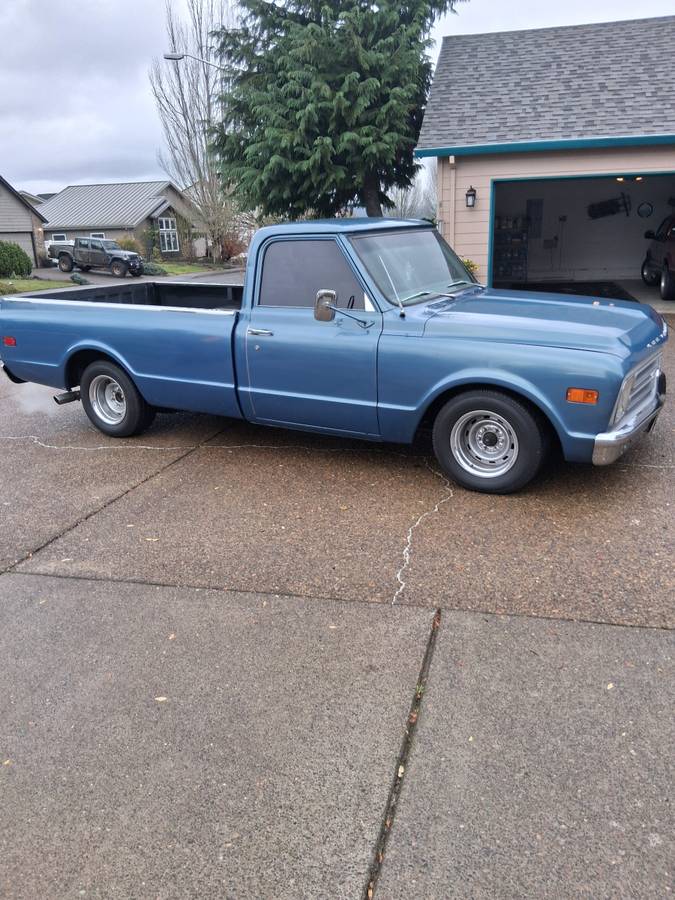 Chevy-c10-truck-1968-blue
