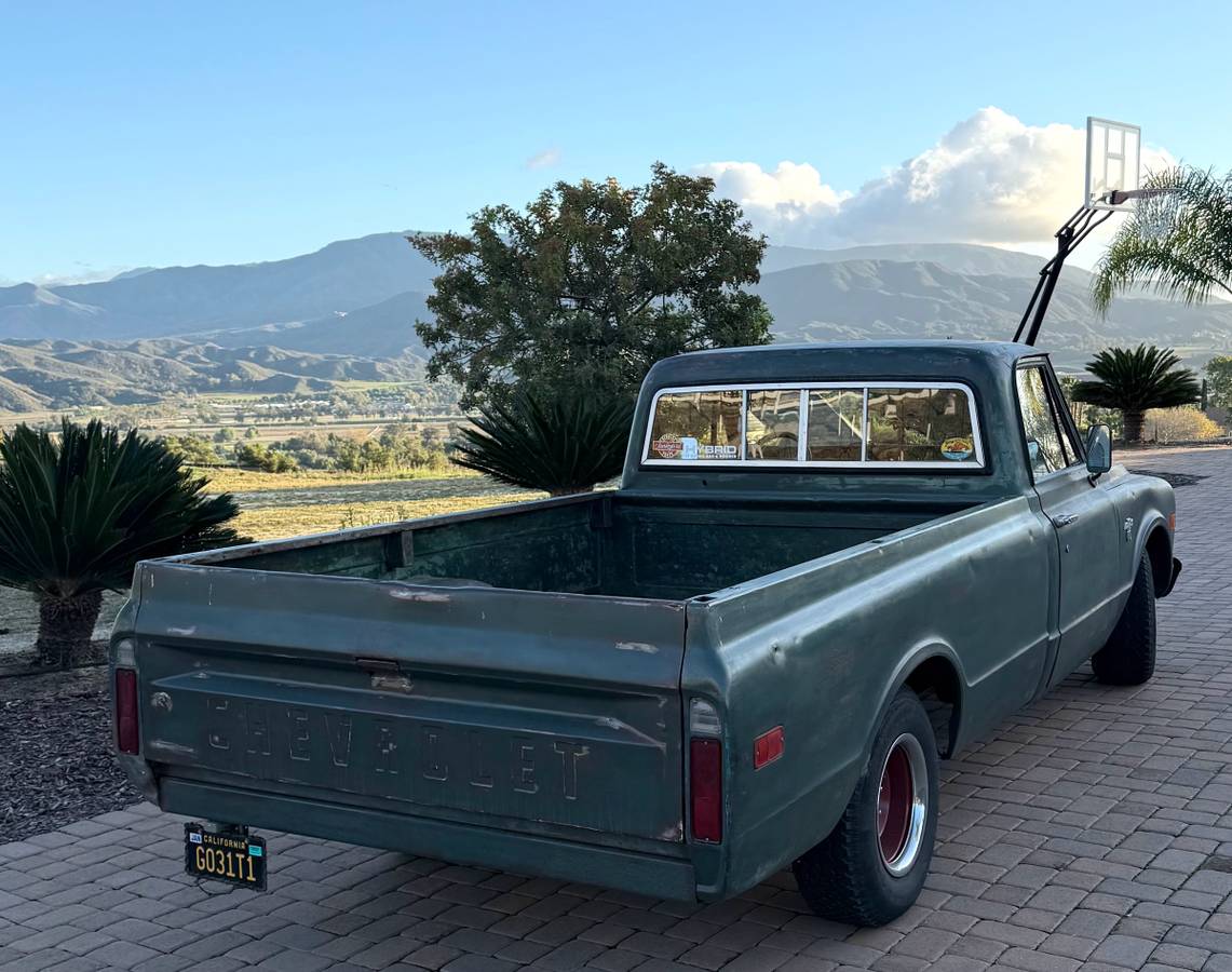 Chevy-c10-truck-1968-green-3