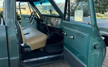 Chevy-c10-truck-1968-green-5