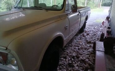 Chevy-c10-truck-1968-white-4