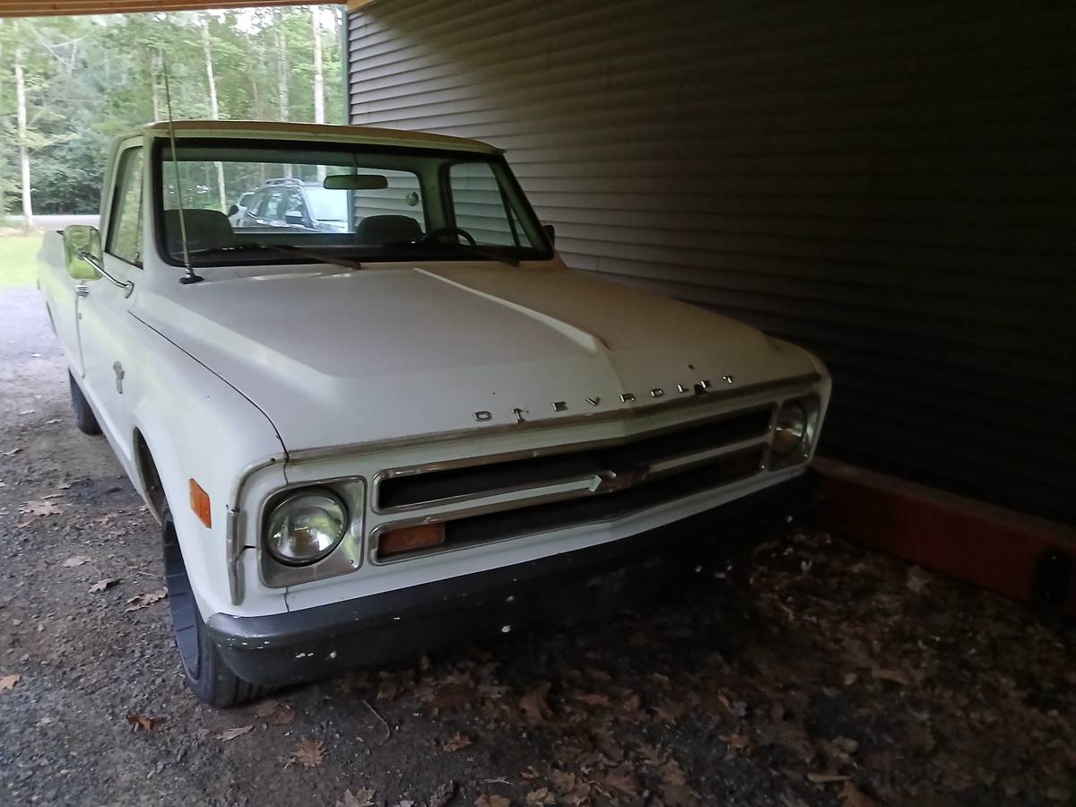 Chevy-c10-truck-1968-white