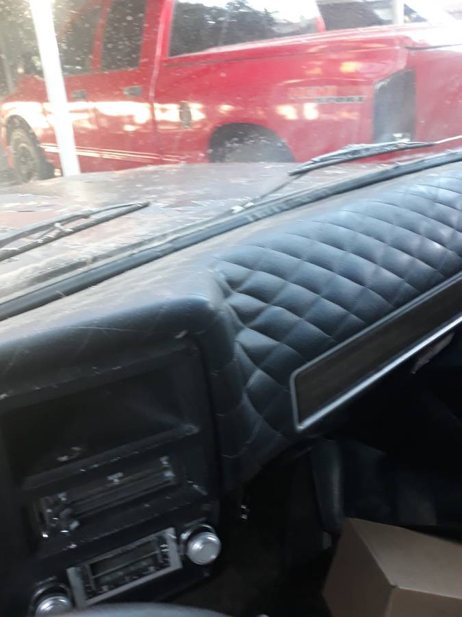 Chevy-c10-truck-1974-13