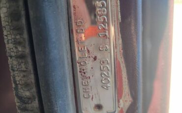 Chevy-c20-1965-brown-1